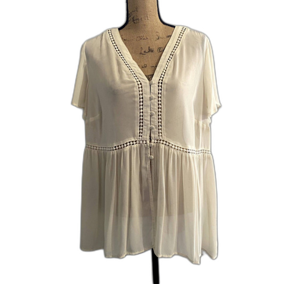 Torrid Chiffon Lace Up Back Blouse Sheer Cream Flowy Bohemian Plus Size 2X - Picture 3 of 7